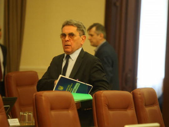 Емец призвал уделить больше внимания и заботы пожилым людям из-за коронавируса
