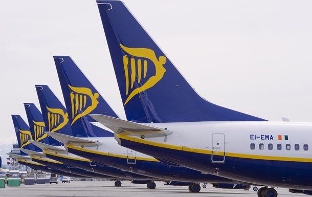 Ryanair вдвое сократит полеты из Украины