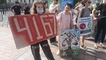 
Активисты пришли под Раду с требованием экологических реформ, но депутаты не прислушались
