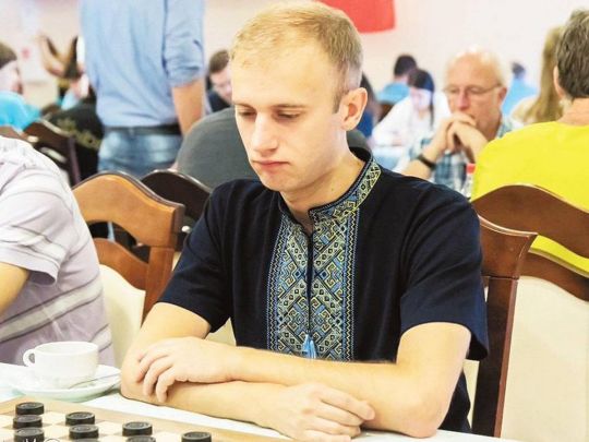 Українець Анікєєв, якого усували від змагань за вишиванку, став чемпіоном Європи