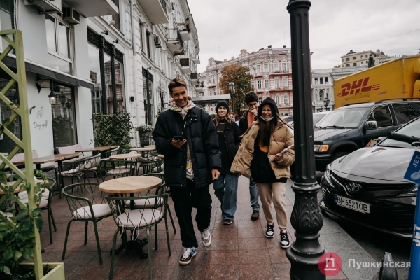 Из лета в глубокую осень: как Одесса и одесситы первые холода встречают. Фоторепортаж