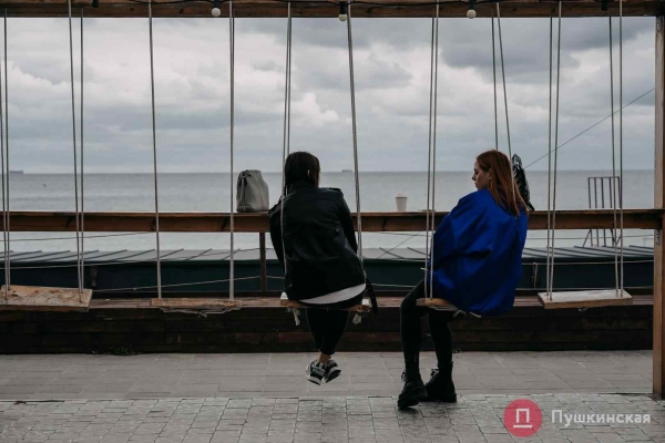 Из лета в глубокую осень: как Одесса и одесситы первые холода встречают. Фоторепортаж