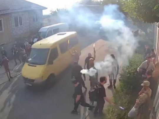В ОПЗЖ прокоментували пікет біля будинку Медведчука