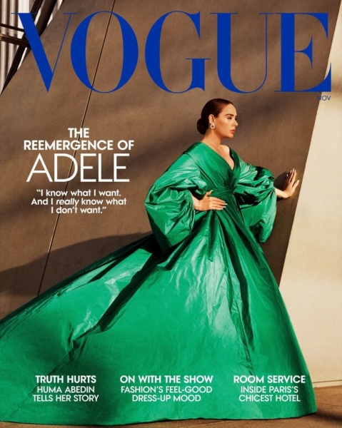 Адель появилась сразу на двух обложках Vogue