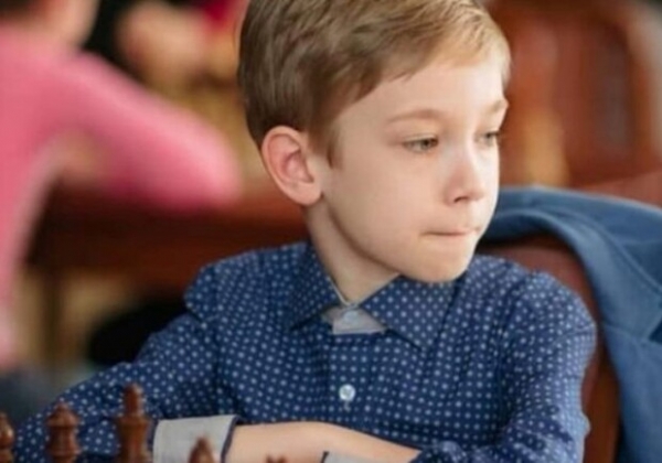 12-летний украинский шахматист Игорь Самуненков обыграл гроссмейстера из США и выиграл Гран-при