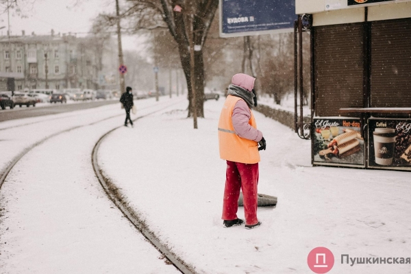 Как Одесса и одесситы встретили первый настоящий снегопад 2022 года. Большой фоторепортаж