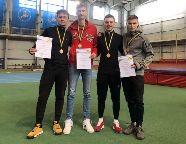 Одесские легкоатлеты привезли две медали с чемпионата в Сумах 