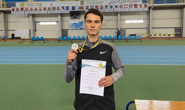 Одесские легкоатлеты привезли две медали с чемпионата в Сумах 