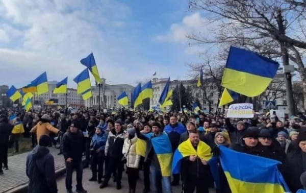 Итоги 05.03: Протесты в Херсоне и срыв эвакуацииСюжет