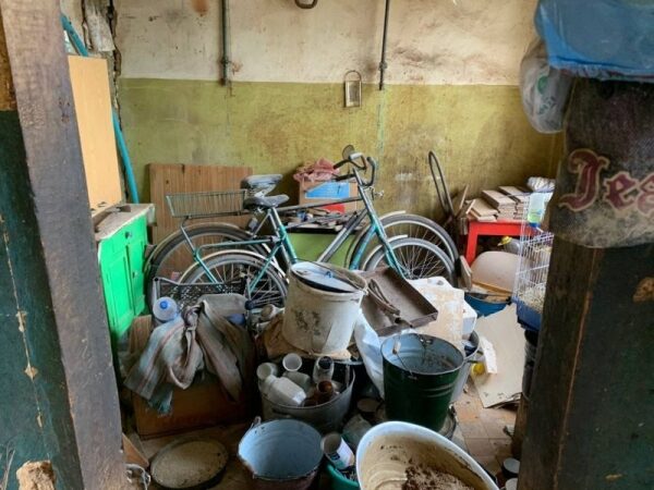 &laquo;Лучше бы я знаменитой не была&raquo;. Как украинка с советским флагом стала культурным феноменом в России и что она об этом думает