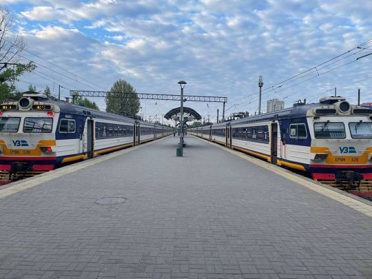 «Укрзалізниця» припиняє евакуаційні рейси: названо причину