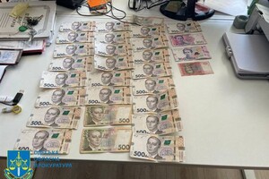 В Одессе на взятке попалась чиновница горсовета 