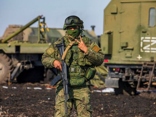 На Луганщині окупанти здійснили групове зґвалтування 12-річної дівчинки (перехоплення)