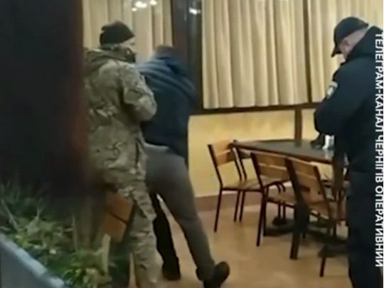 Стрілянина у кафе Чернігова: поліція прокоментувала інцидент