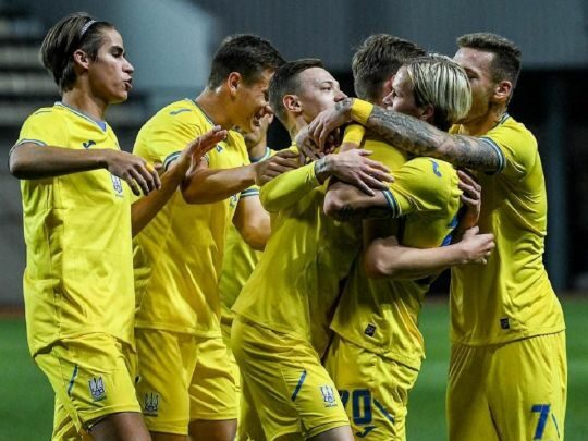 Дворазові чемпіони та&nbsp;тричі віцечемпіони: молодіжна збірна України дізналася суперників у&nbsp;відборі на&nbsp;Євро-2025