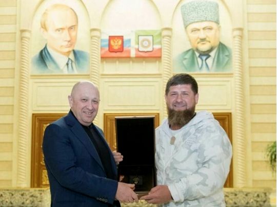 пригожин, кадиров і суровікін хотіли перебрати на себе керівництво збройними силами рф, — правозахисник