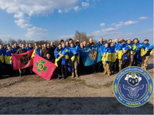 Україна повернула з російського полону 100 воїнів-героїв