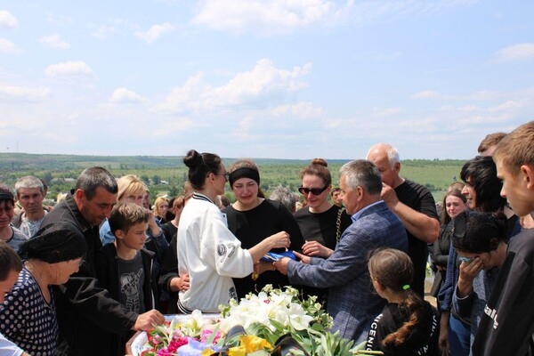 На фронте погиб воин из Одесской области Алексей Комаров