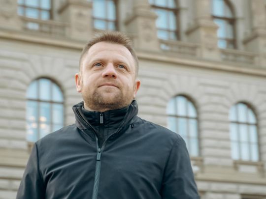 «Ніщо так не лікує, як музика»: український артист презентував новий трек, який заряджений підіймати настрій