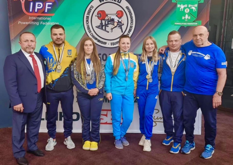 Українець Чупринко з рекордом став чемпіоном світу та не потиснув руку представнику країни-поплічника війни (відео)