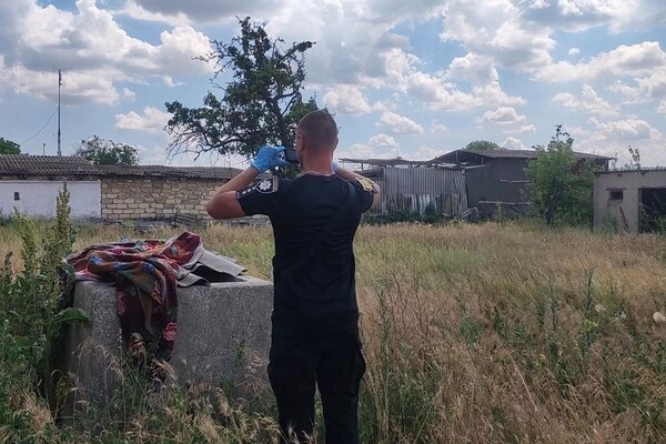 Врал, что супруга находится за границей: в Одесской области мужчина убил и закопал в сарае свою жену