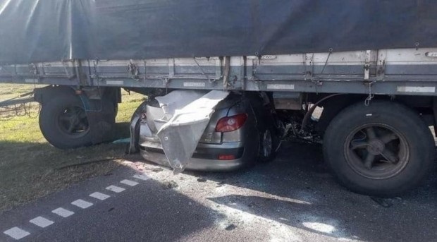 Відомий футболіст втратив матір та сестру у жахливій автокатастрофі після святкування титулу (фото)
