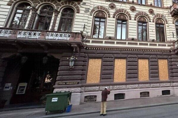 От ночного обстрела Одессы пострадал почти десяток объектов из охранной зоны ЮНЕСКО От ночного обстрела Одессы пострадал почти десяток объектов из охранной зоны ЮНЕСКО