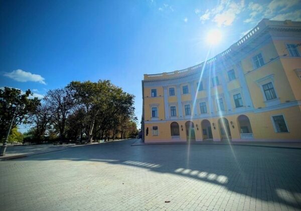 В Одессе откроют для пешеходов Приморский бульвар
