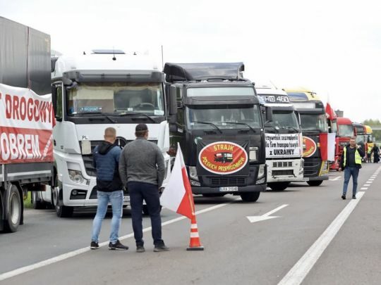 Заблокують четвертий пункт пропуску: польські перевізники пішли на&nbsp;загострення ситуації