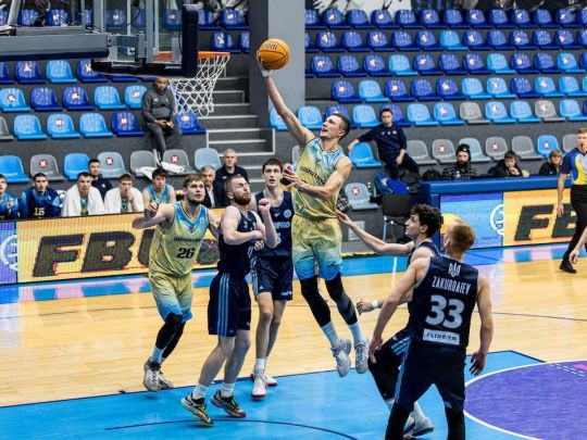 Легендарний «Будівельник» знявся з чемпіонату України серед сезону: що сталося