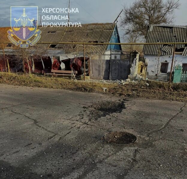 Росіяни накрили артилерійським вогнем центр Херсона та&nbsp;місто Краснопілля на&nbsp;Сумщині: є&nbsp;загиблі (фото)