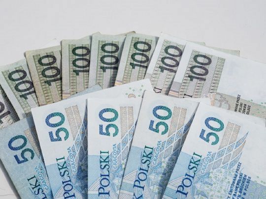 У Польщі збільшують суму фінансової допомоги на неповнолітніх дітей: що важливо знати біженцям з України