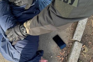 В Одессе разоблачили преступную группировку, которая сбывала оружие и боеприпасы с фронта