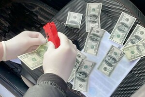 В Одессе предприниматель требовал взятку за оформление инвалидности онкобольной матери военного