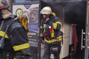 В Киевском районе Одессы вспыхнул пожар в торговом павильоне: подробности В Киевском районе Одессы вспыхнул пожар в торговом павильоне: подробности