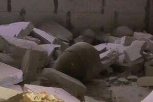 Атака Одессы: обломки ракеты повредили недострой, пострадали несколько высоток