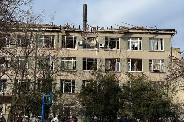 Из-за ночной атаки в Одессе пострадали пять домов: подробности (фото)