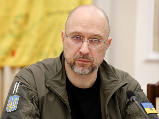 Шмигаль мав би піти у відставку через невиправдані польоти приватними літаками, — блогер