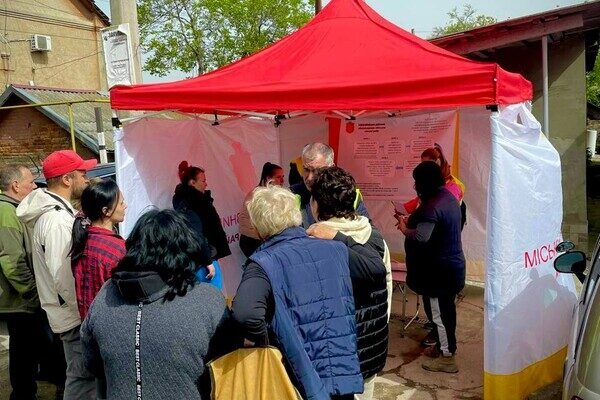 Оккупанты попали по неработающим авто в Одессе: город частично без света, электрички задерживаются Оккупанты попали по неработающим авто в Одессе: город частично без света, электрички задерживаются