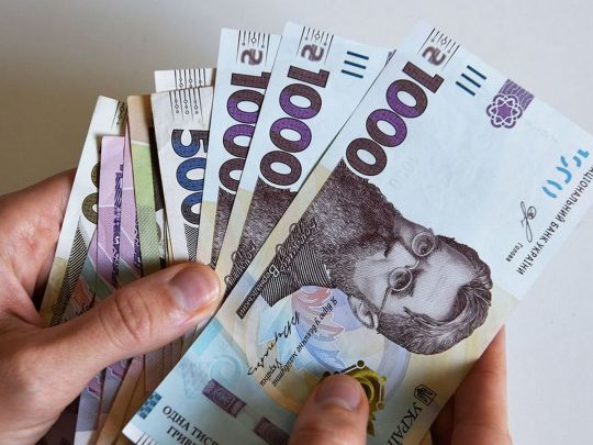 Виплати за працевлаштування ВПО змінили: що потрібно знати