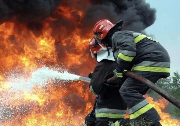 В Одесской области произошел пожар в жилом доме: мужчина получил ожоги лица