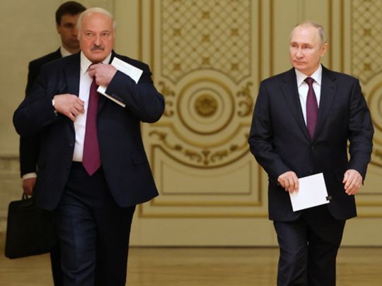 путін прилетів до&nbsp;Мінська з&nbsp;літаком-двійником та&nbsp;супроводом винищувачів&nbsp;&mdash; ЗМІ