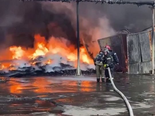 москва у&nbsp;вогні: в&nbsp;столиці країни-агресорки сталася сильна пожежа (відео)