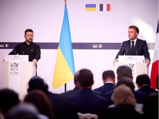 «Не повинно бути ніяких табу»: Макрон вразив новою заявою про Україну