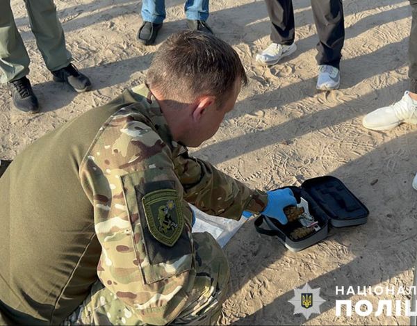 Отримав понад 170 тисяч грн: у Києві поліція затримала продавця зброї та боєприпасів