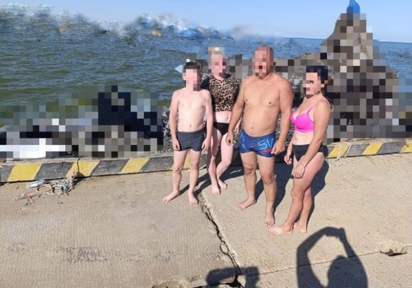 В Одесской области троих взрослых и ребенка на надувном плавсредстве унесло в открытое море: подробности