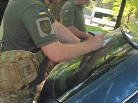 Кабмін оновив зовнішній вигляд повісток від ТЦК: як вони тепер виглядають