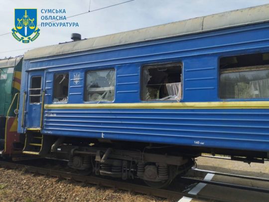 Ворог вдруге за три дні атакував вокзал на Сумщині, є поранені
