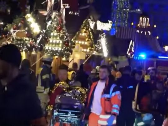 Лікар-психіатр влаштував теракт на різдвяному ярмарку у німецькому Магдебурзі: є жертви (відео)