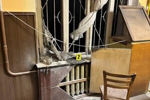 Подожгли машину и почту: в Одесской области сообщили о подозрении двум поджигателям